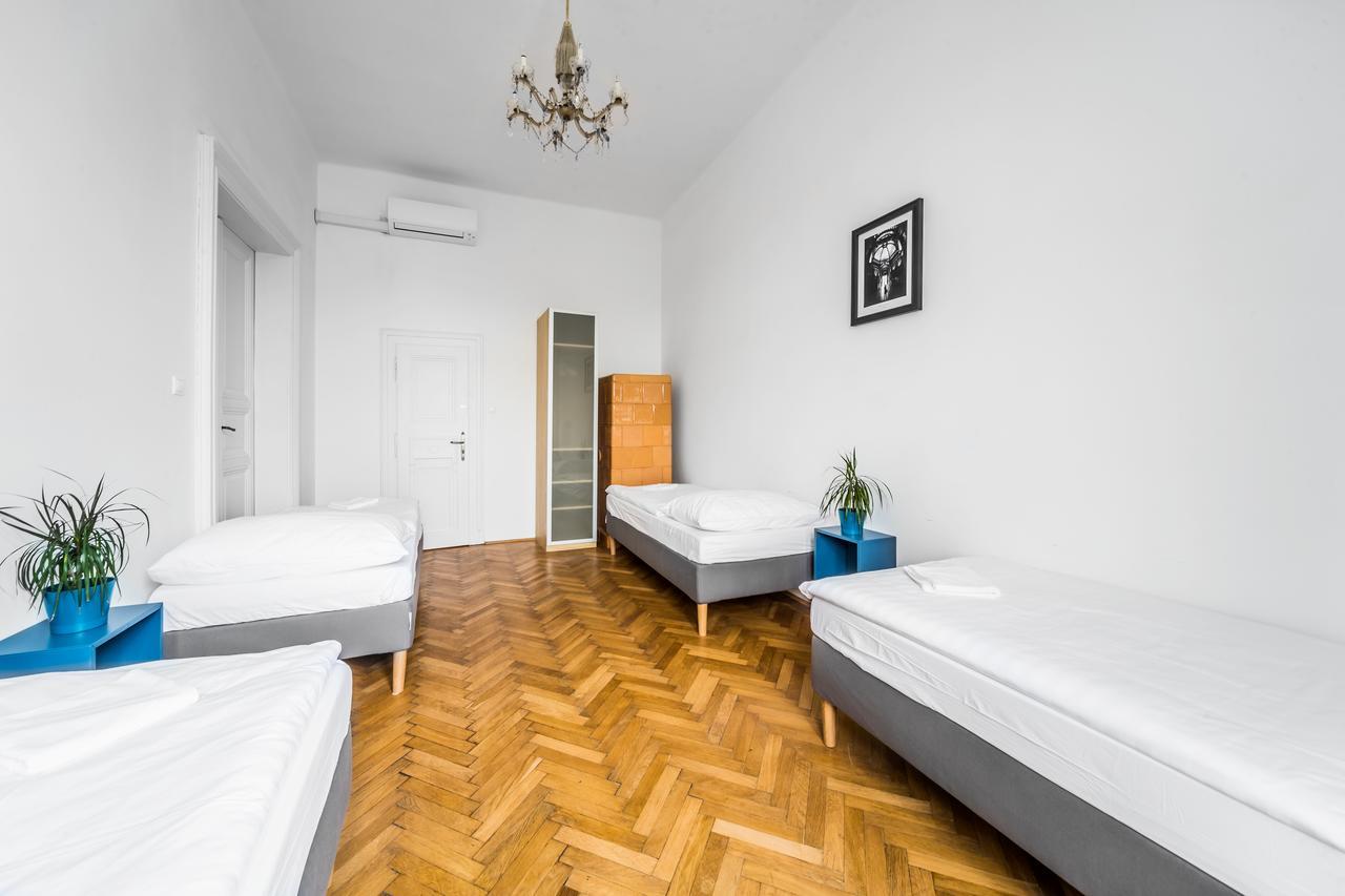 Urban & Green Apartment Budapest Bagian luar foto